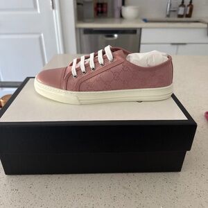 Gucci Wmns GG Low Soft Pink